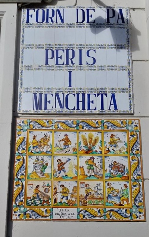 FOTOS PASSEJADA GENER - 26, PASSANT PER LA FONT D'EN FARGUES  &bsol;&bsol;&bsol; RELLA