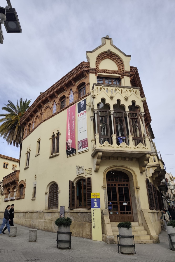 COMENTARI I FOTOS DE LA VISITA A CANET DE MAR &bsol;&bsol;&bsol; RELLA