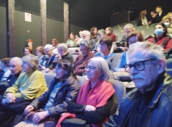 COMENTARI DE LA SORTIDA AL TEATRE TEXAS &bsol;&bsol;&bsol; RELLA