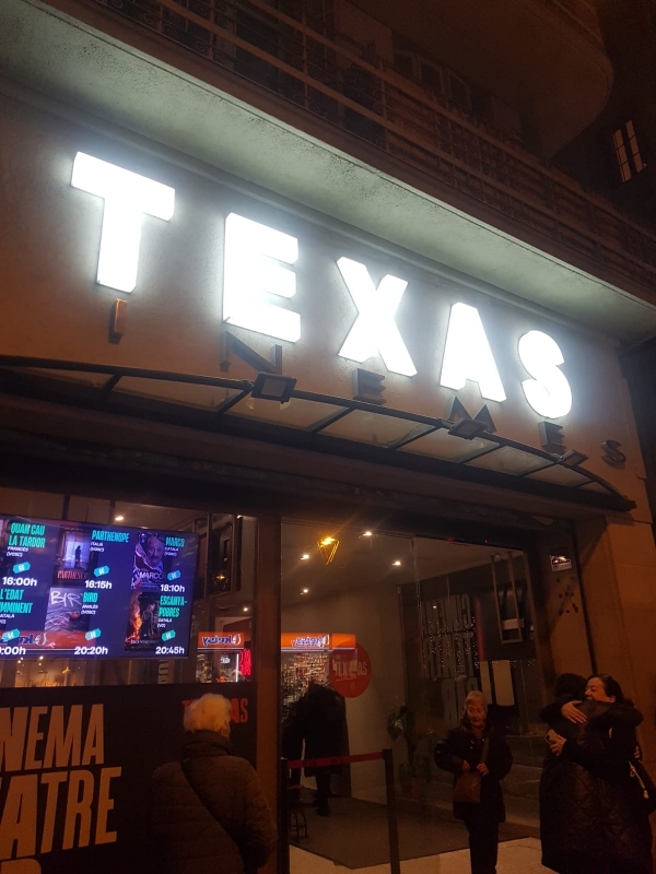 COMENTARI DE LA SORTIDA AL TEATRE TEXAS &bsol;&bsol;&bsol; RELLA