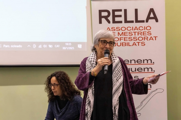 VIDEO I COMENTARI DEL TOC D'INICI I TAULA RODONA  SOBRE EDUCACIÓ &bsol;&bsol;&bsol; RELLA