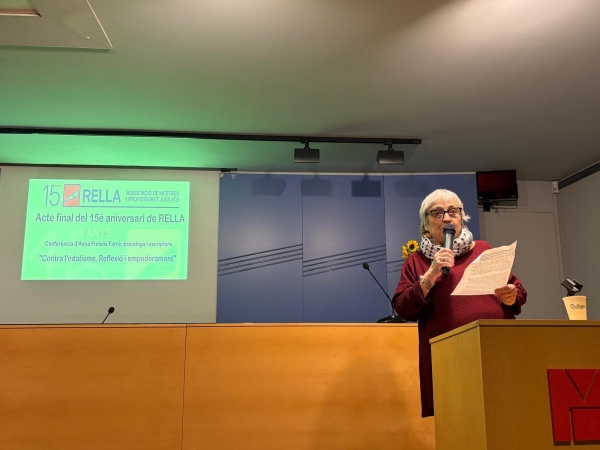COMENTARI DE L'ACTE FINAL I DINAR DEL 15è ANIVERSARI DE RELLA I VÍDEO DE LA XERRADA &bsol;&bsol;&bsol; RELLA