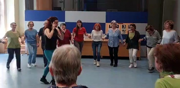 VÍDEO I COMENTARI DE LA XERRADA-TALLER DE DANSA IRLANDESA &bsol;&bsol;&bsol; RELLA