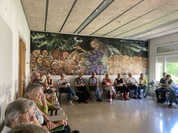 COMENTARI TAULA RODONA AMB ALUMNES DE L'ESCOLA MUNICIPAL DE SEGONES OPORTUNITATS EM2O &bsol;&bsol;&bsol; RELLA