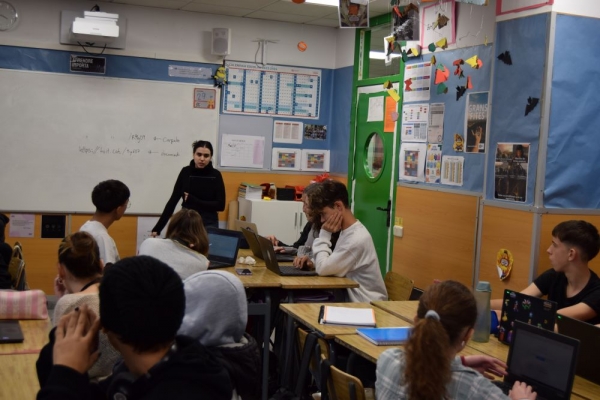 23/1  NOU ARTICLE AL BLOG DE RELLA D'EL DIARI DE L'EDUCACIÓ   &bsol;&bsol;&bsol; RELLA