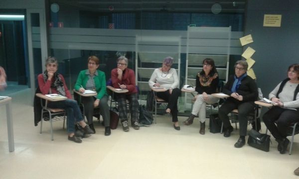 Xerrada sobre gènere i contes a càrrec de Mercè Escardó &bsol;&bsol;&bsol; RELLA