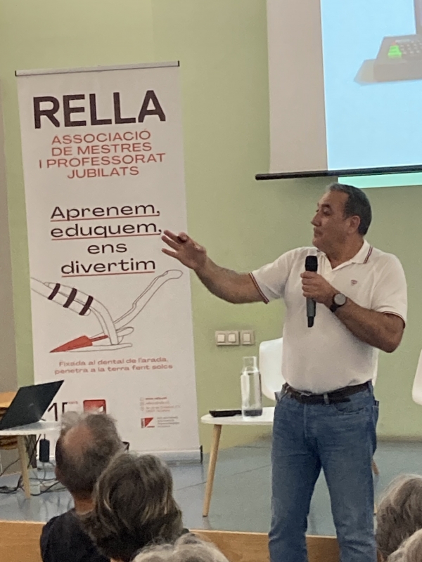 COMENTARI XERRADA SEGURETAT A INTERNET I GENT GRAN &bsol;&bsol;&bsol; RELLA