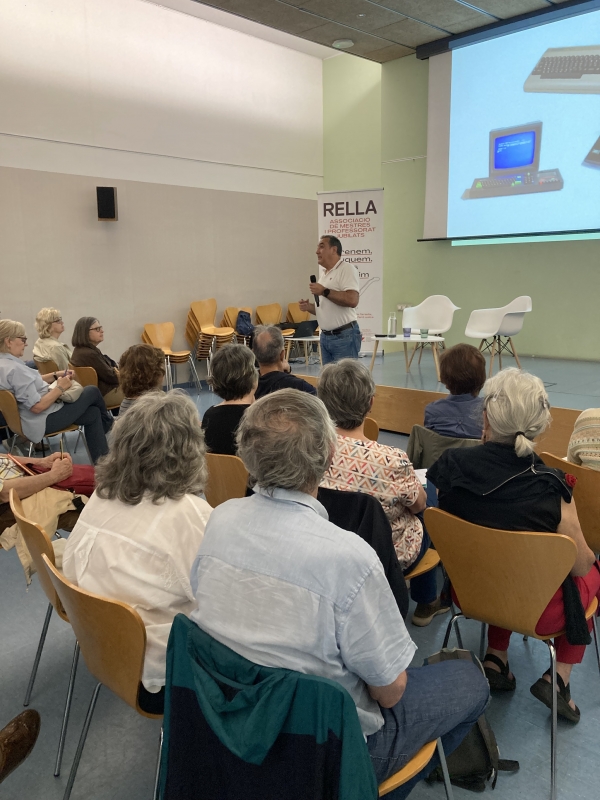 COMENTARI XERRADA SEGURETAT A INTERNET I GENT GRAN &bsol;&bsol;&bsol; RELLA