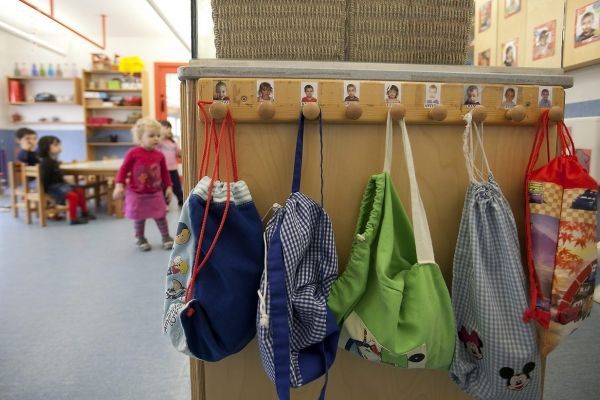 Escoles bressol municipals: tarifació social per ampliar oportunitats &bsol;&bsol;&bsol; RELLA