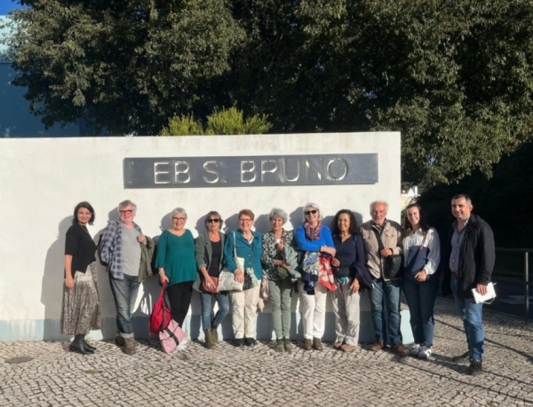 VISITA A DUES ESCOLES D'OEIRAS (Portugal) &bsol;&bsol;&bsol; RELLA