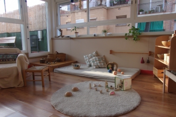 VISITA A L'ESCOLA BRESSOL I L'ESPAI FAMILIAR EL TORRENT del Grup Educació Avui &bsol;&bsol;&bsol; RELLA