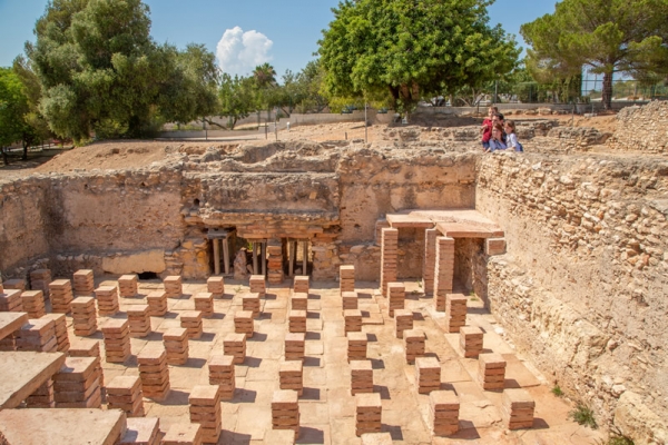 28/10 VISITA GUIADA VIL.LA ROMANA DELS MUNTS &bsol;&bsol;&bsol; RELLA