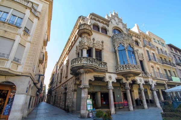 SORTIDA FOTOGRÀFICA A LA CIUTAT DE REUS &bsol;&bsol;&bsol; RELLA