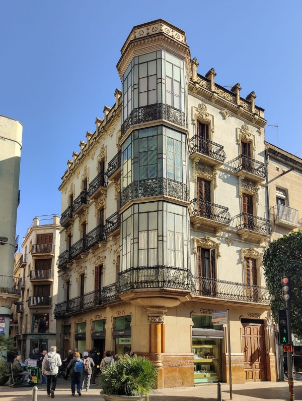 SORTIDA FOTOGRÀFICA A LA CIUTAT DE REUS &bsol;&bsol;&bsol; RELLA